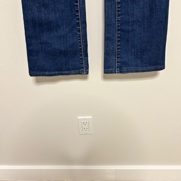 Levi's Bold Curve Boot Cut Women's Size 8/29 Blue Jeans Dark Wash Denim Western - Picture 2 of 11